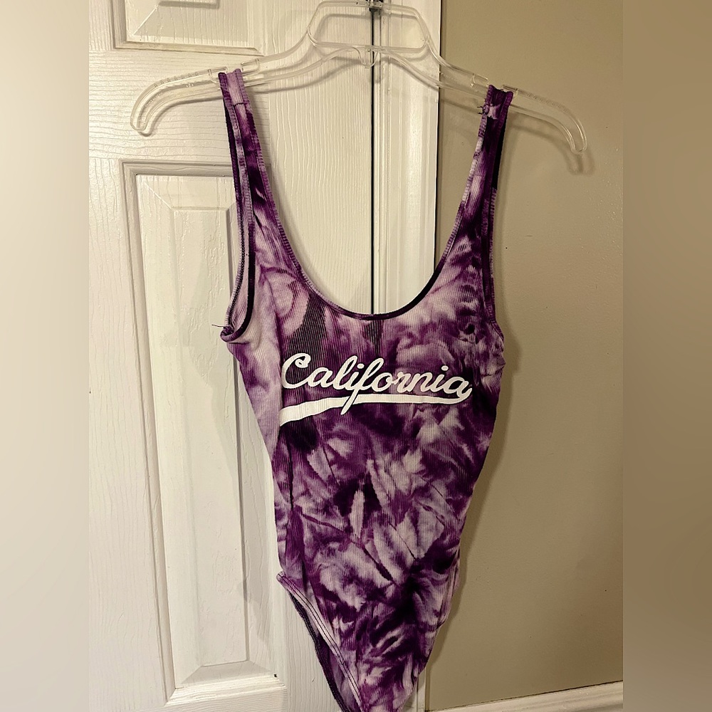 Forever 21 “California” bodysuit